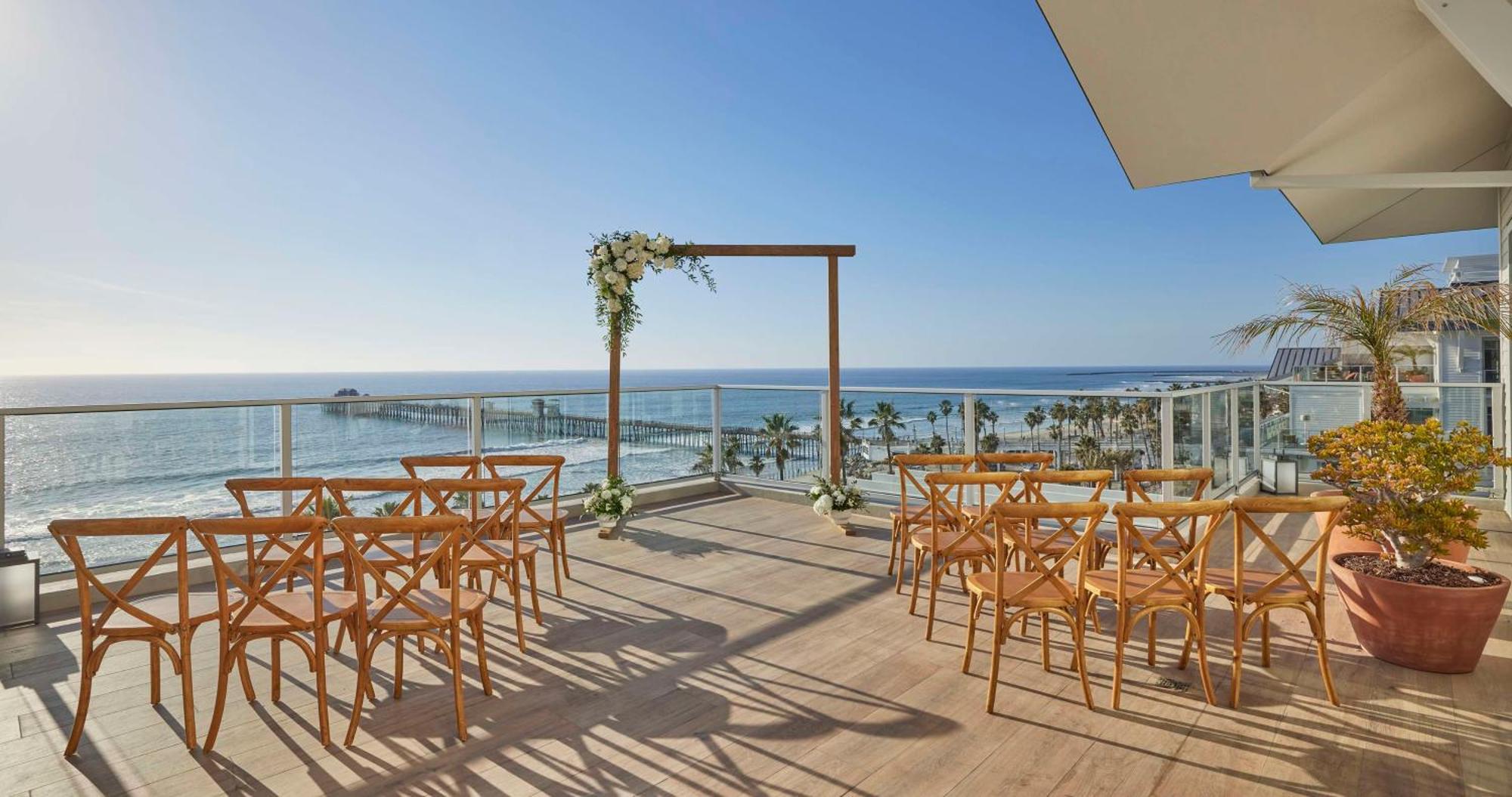 The Seabird Ocean Resort & Spa, Part Of Destination Hotel By Hyatt Оушенсайд Экстерьер фото